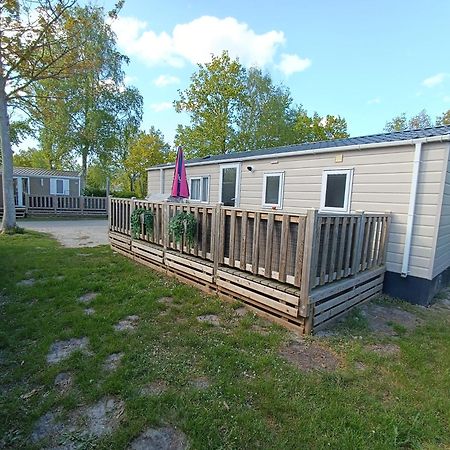 Bj Chalets - De Rug 1 - Vakantiepark Lauwersoog - Luxe Chalet Met Vaatwasser! Vroege Incheck! מראה חיצוני תמונה